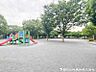 周辺：上飯田西公園　約1200ｍ　春になると桜が咲き、お花見も楽しめる公園です。