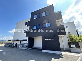 Blue Grass  ｜ 兵庫県三木市志染町東自由が丘1丁目（賃貸アパート1LDK・2階・37.20㎡） その1