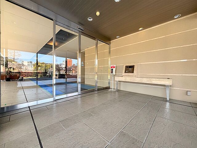 エントランス ヴィー・クオレタワー白鳥庭園 7階/-