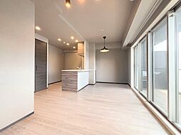 プレサンスロジェ栄パークサウス 1LDKのリビング/ダイニング