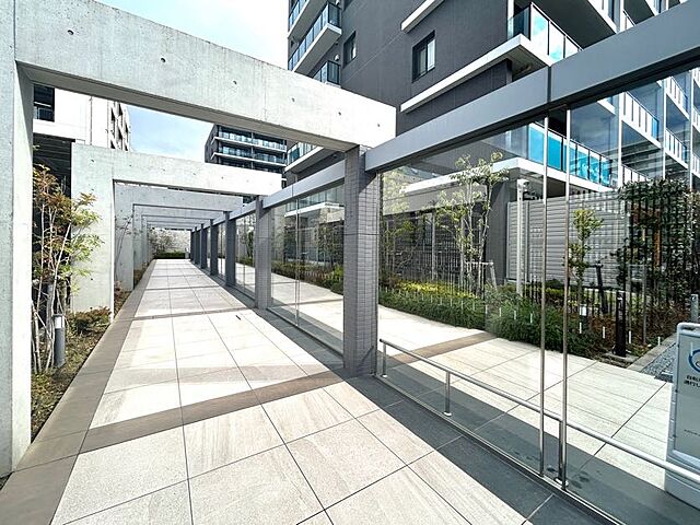 エントランス メガシティテラス3棟 5階/-