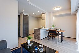 プレサンスロジェ栄パークサウス 1LDKのリビング/ダイニング