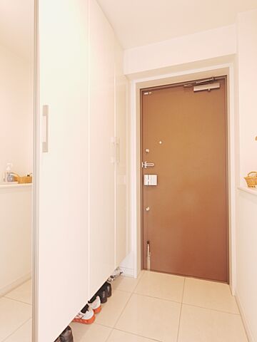 玄関 コンツェルトパーク東山 7階/-