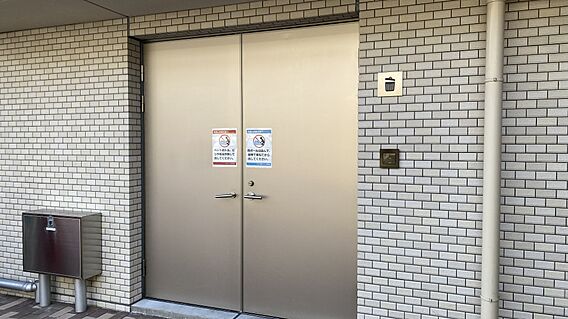 ゴミ置き場