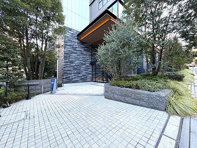 エントランス アルビオ・ザ・タワー千代田飯田橋 8階/-