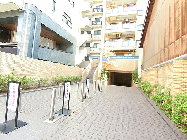 エントランス ライオンズマンション四条堀川第2 8階/-