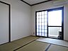 その他：　北側バルコニーに面した和室です。