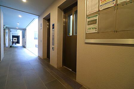 エレベーターホール