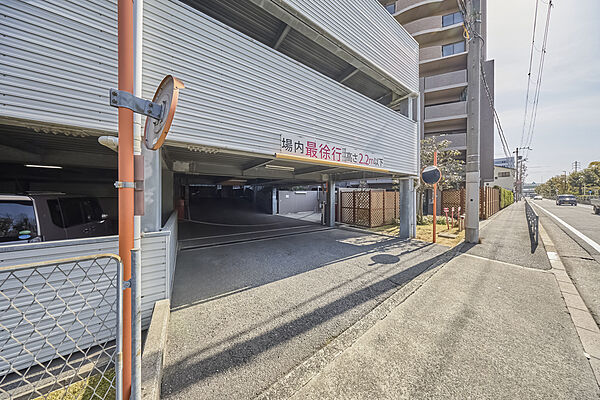 駐車場を拡大表示