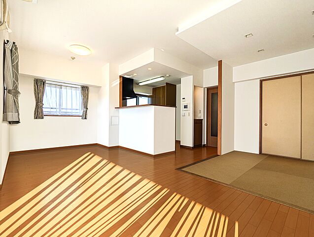 リビング/ダイニング グランドメゾン茶屋が坂 8階/-