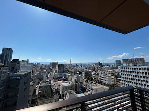 室内を拡大表示
