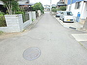 南東側道路