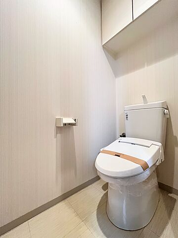 トイレ ロイヤルガーデン松縄レインボー通り 14階/-