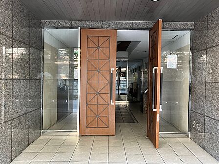 建物出入口