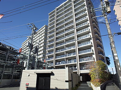 外観：マンション外観