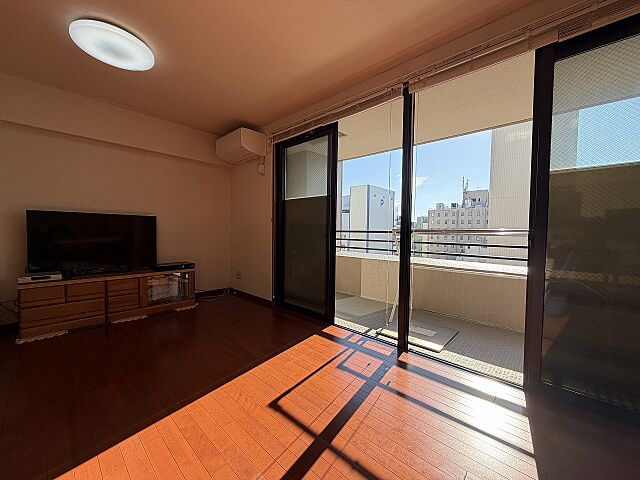 リビング/ダイニング ネオ・プレイス長崎駅前トレビオス壱番館 7階/-