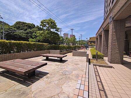 マンション内公園