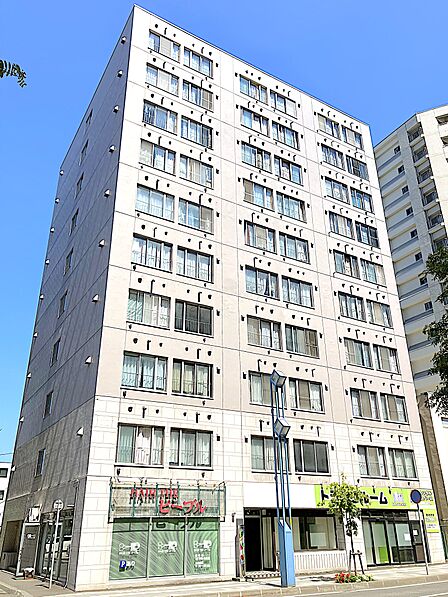 総戸数85戸　1980年10月築