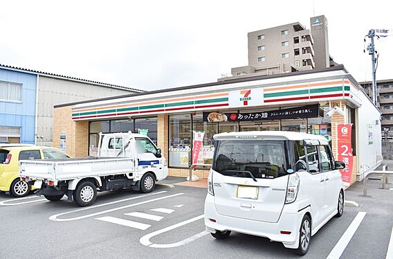 セブンイレブン...