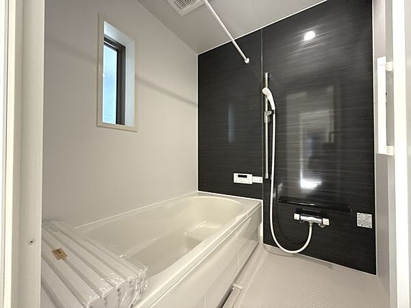 浴室を拡大表示