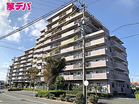 リフォーム済みマンション!雄踏小学校まで徒歩9分!リビング約17.5帖。対面キッチン。2面バルコニー。買い物施設が徒歩圏内!オール電化。
