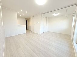 GUCCIフィールドII 203 2階2LDKのリビング/ダイニング