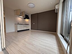 シェルル鏡 205 2階1LDKのリビング/ダイニング