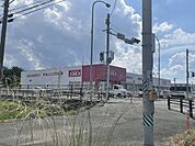 ドラッグストアコスモス 浜玉店 徒歩5分。 400m