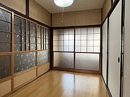 居間