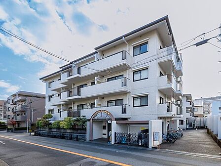 最上階&南東角部屋です!