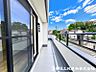 バルコニー：【バルコニー】太陽の光と爽やかな風を受けられるバルコニーです。太陽の匂いを感じられそうです！