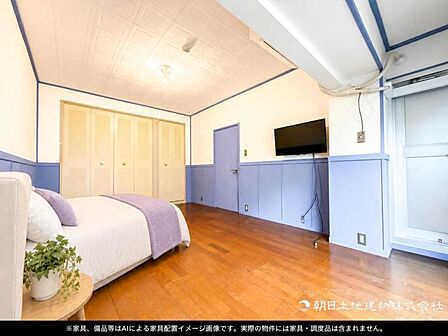 【居室】ナチュラルな木目と上品な色合いが魅力的な居住スペースは、住む人の心を自然とおだやかにします。