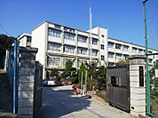 神戸市立伊川谷中学校　徒歩42分（約3350ｍ）
