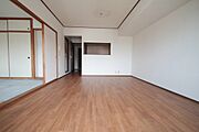 ※別部屋の写真です