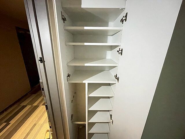 収納