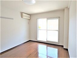 プランタン若里I 2階1Kのリビング/ダイニング