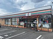 コンビニ「セブンイレブン長野桐原店まで634m」
