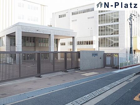 湊翔楠中学校まで約550ｍ