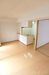 名古屋市営鶴舞線 川名駅 徒歩2分の賃貸マンション 3階1LDKのリビング/ダイニング