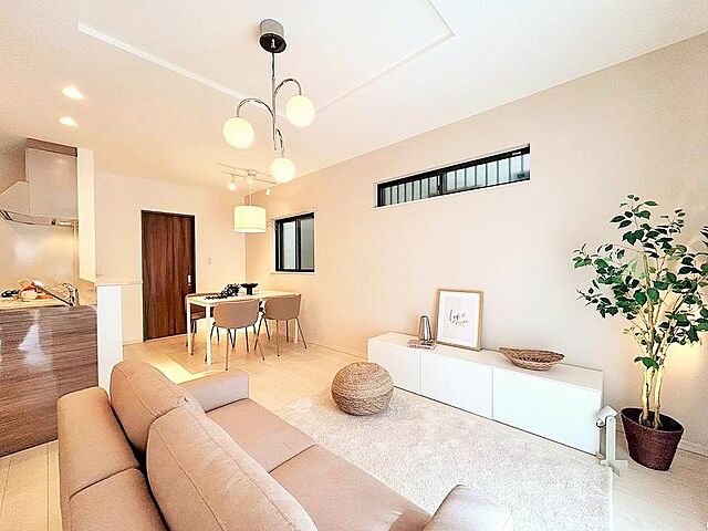 リビング/ダイニング 東大阪市稲田本町2丁目21-11