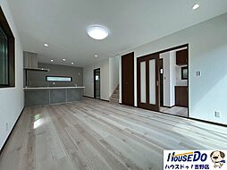 リビング/ダイニングの画像