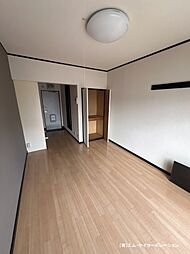 グレンモア犬目 112 1階ワンルームの室内