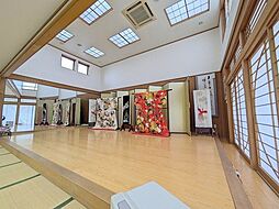 居間