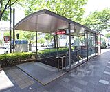 京都市役所前駅まで560m