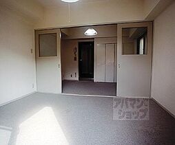 京都市営烏丸線 烏丸御池駅 徒歩4分の賃貸マンション 3階2Kのリビング/ダイニング