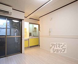 居間