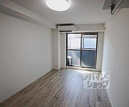 フラッティ衣笠 208 2階1Kのリビング/ダイニング