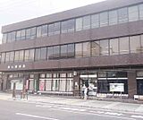 東山郵便局まで200m