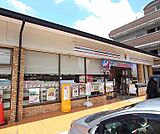 セブンイレブン上賀茂榊田町店まで1042m