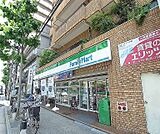 ファミリーマート四条大宮店まで400m
